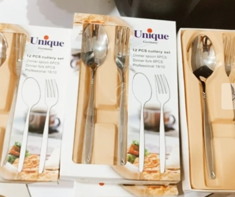 قاشق چنگال ۱۲ پارچه یونیک